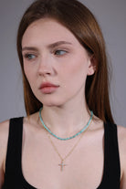 turquoise blue gemstone necklace styling – boho look